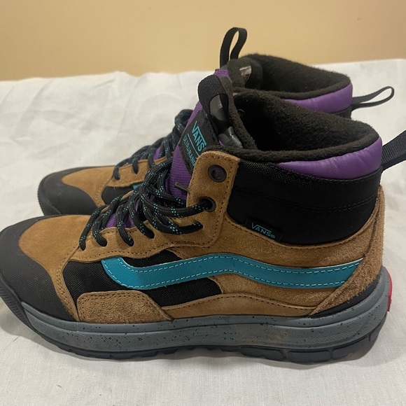 Vans Ultrarange Brown Suede Sneakers UNISEX - Picture 6 of 6
